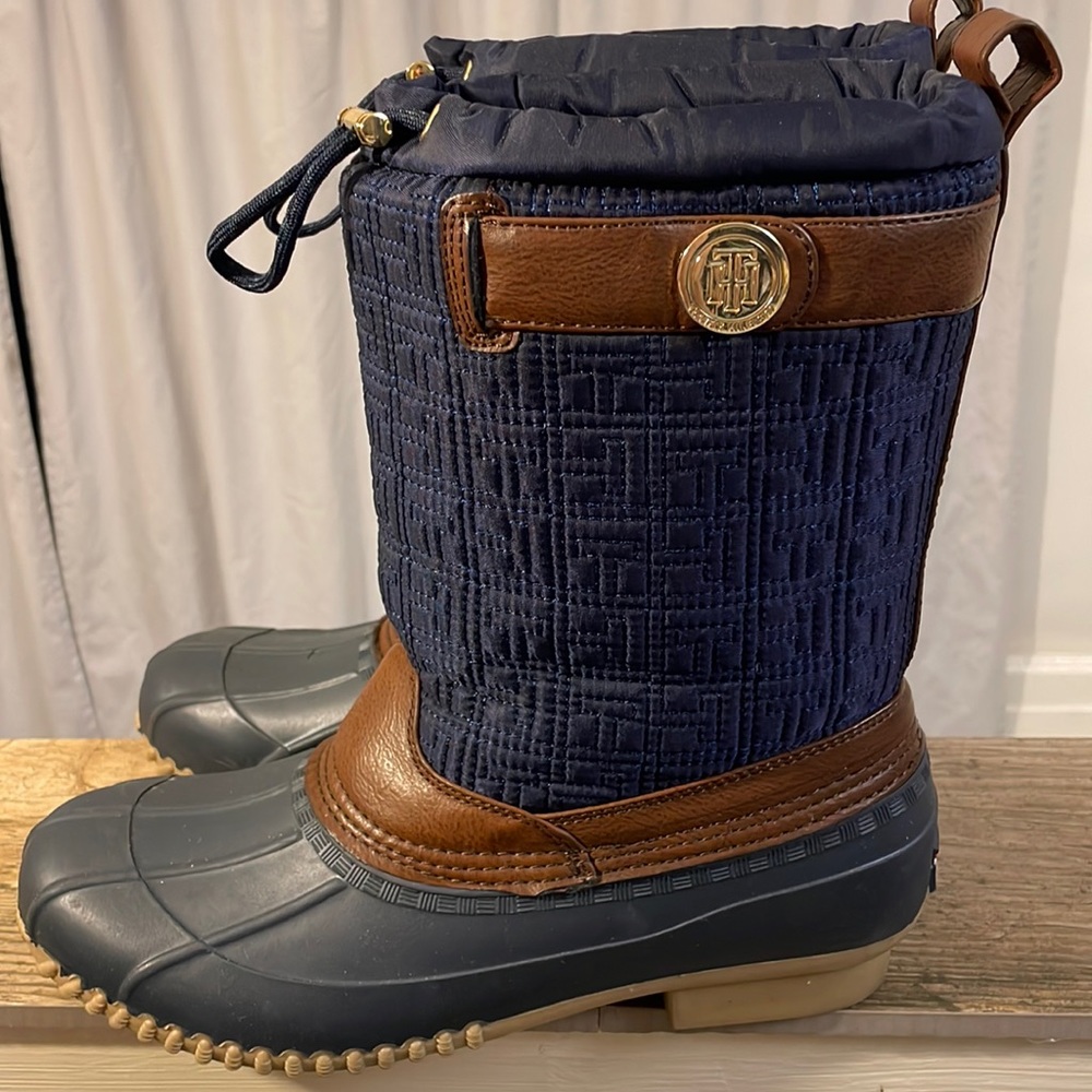 Tommy Hilfiger  boots